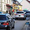 Täglich rollen im Schnitt 17.000 Fahrzeuge durch Jestetten. Deshalb wird der Ruf nach einer Umfahrung lauter. (Archivbild)