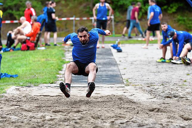 Bild 26: 135 Teilnehmer beim 70. Bergturnfest auf dem Dachsberg – wir haben Fotos!