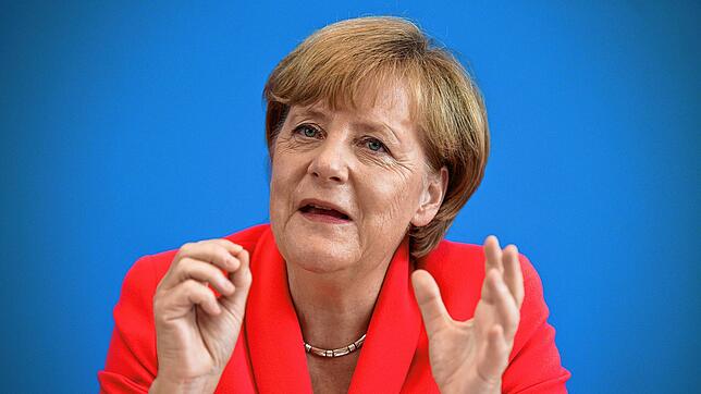 Die damalige Bundeskanzlerin Angela Merkel am 31. August 2015 in der traditionellen Sommer-Pressekonferenz in Berlin. Bei dieser ...