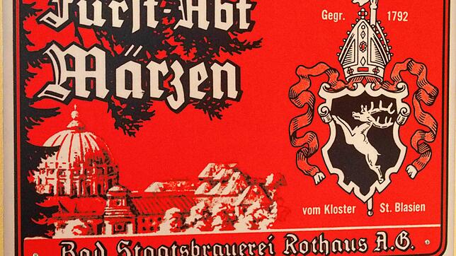 Dem fürstäbtliche Gründer wurde auch ein Bier der inzwischen stattlichen Brauerei gewidmet.