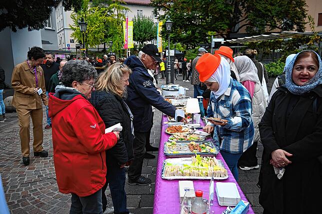 Der Verein Ukrainer am Hochrhein tischte den Besuchern zahlreiche Köstlichkeiten auf.