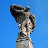 Das Zeppelin-Denkmal auf dem Konzil-Vorplatz am Konstanzer Hafen erinnert an den berühmten Sohn der Stadt.