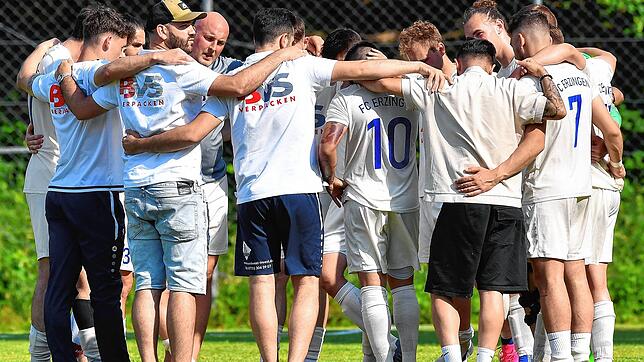 Traurig, aber gefasst: Der FC Erzingen verlor 0:4 beim SV RW Ballrechten-Dottingen und bleibt Viertletzter. Mit einem Remis wären die ...
