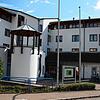 Wegen eines bislang noch nicht bestätigten Corona-Verdachts müssen mehrere Mitarbeiter und Bewohner der Öflinger Diakonie in Quarantäne.