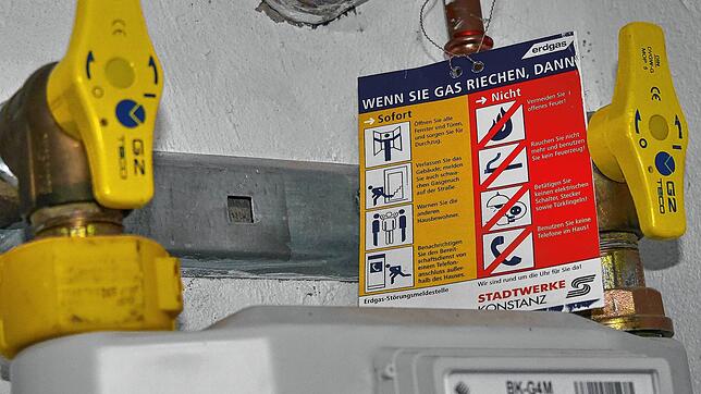 Hier wird mit Erdgas geheizt. Rund 11.000 Gas-Hausanschlüsse haben die Stadtwerke in Konstanz, dazu etwa 5000 in der Schweiz. Eventuell ...