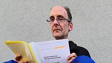 Der Gesamtelternbeiratsvorsitzende Tino Berthold (Archivbild 2022) kritisiert den Vorschlag der Verwaltung, das Schulessen deutlich zu ...