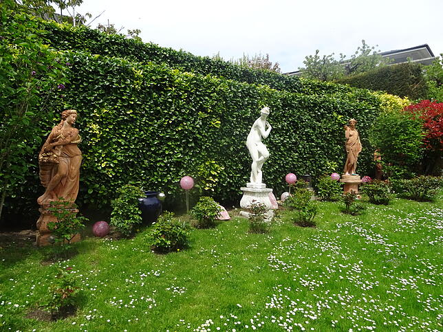 Bild 3: Bilder von Ruth Maria Kubitscheks "Garten der Aphrodite"