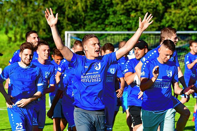 Bild 41: Weitere Impressionen vom 3:2-Sieg des FC Erzingen zum Landesliga-Aufstieg gegen den FC Emmendingen