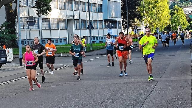 Bild 27: Mehr als 2500 beim Trompeterlauf – das sind die Bilder