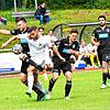 Durchgetankt: Der Laufenburger Sandro Knab (Mitte) war beim 5:0-Sieg seiner Mannschaft gegen den VfR Hausen kaum zu bremsen. Die ersten ...