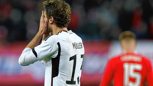 Steht die deutsche Fußball-Nationalmannschaft vor der nächsten Turnier-Blamage? Die DFB-Elf muss nach der Partie gegen Österreich eine ...