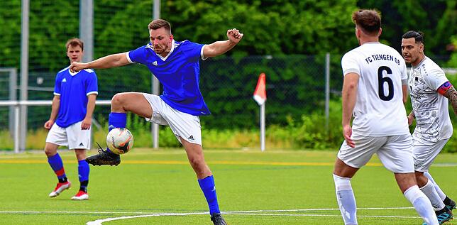 Bild 34: FC Tiengen 08 II beim 9:0 gegen SV Jestetten II weiter auf Titelkurs &ndash; und wir haben Bilder!