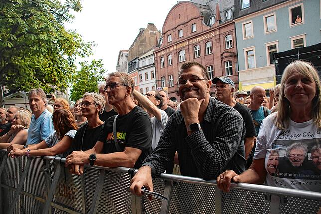 Bild 17: BAP beim Stimmenfestival 2025: Kölner Kultrocker heizen dem Publikum ein - das sind die Bilder