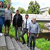Nach umfassender Sanierung und Instandsetzungsarbeiten kann die Irmabrücke bald wieder befahren werden. von links: Kerstin Hall ...