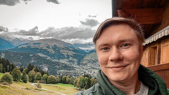 Roman Welzk kommt aus dem Spreewald und ist 2019 in die Schweiz ausgewandert. Auf YouTube, Facebook und in Onlinekursen gibt er sein ...