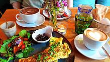 Herzhaftes und süßes Frühstück gibt es im Café Laimouna in der Jakob-Kessenring-Straße in Überlingen.