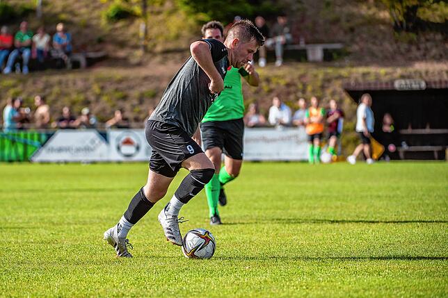 Bild 3: SV Waldhaus gewinnt gegen den SV Unteralpfen mit 4:0 &ndash; und wir haben Bilder!