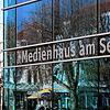 Das Medienhaus am See in der Karlstraße: Auch die Nutzung der Bibliothek soll teurer werden.