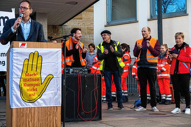 Bild 6: Bilder von der Kundgebung für Demokratie und Toleranz in Friedrichshafen