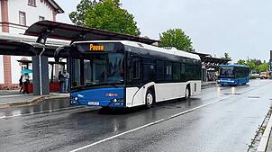 Zahlreiche Buslinien verbinden die Gemeinden im Landkreis. Wie zufrieden sind die Fahrgäste mit dem Angebot?