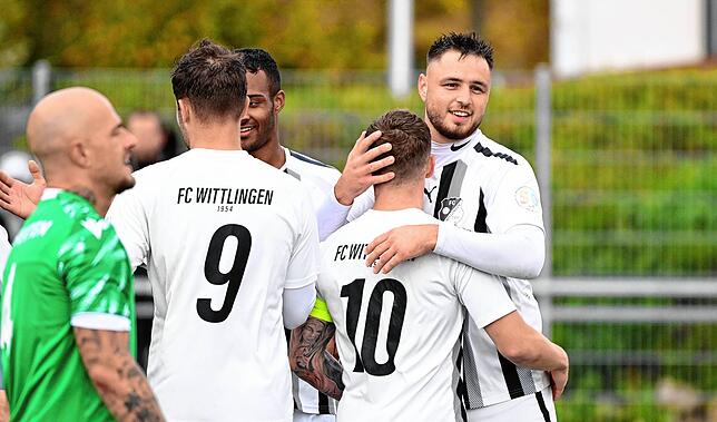 Bild 35: FC Wittlingen setzt sich mit 2:0 beim SV Herten durch &ndash; und wir haben Bilder!