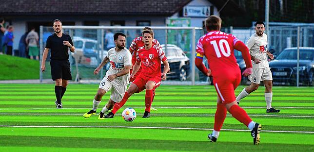 Bild 22: FC Schlüchttal siegt 3:2 beim FC Erzingen &ndash; und wir haben Bilder!