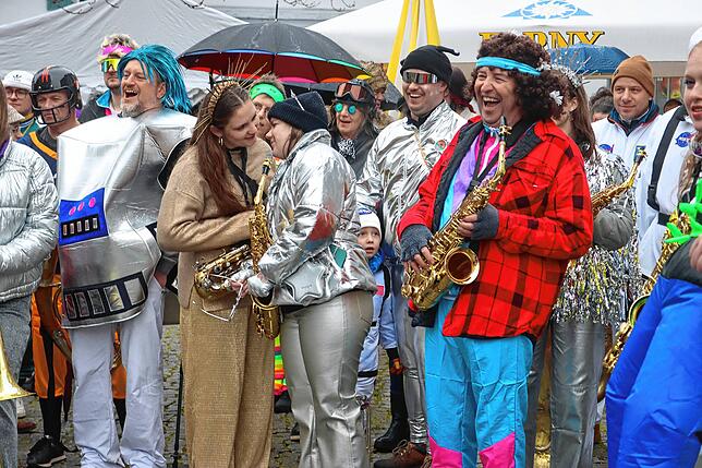 Bild 16: Fasnacht in Frickingen: So wurden die Hippies im Rathaus abgesetzt – Jetzt die besten Bilder sehen!