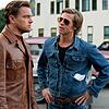 Rick Dalton (Leonardo DiCaprio, links) und Cliff Booth (Brad Pitt) sind Kollegen &ndash; und Freunde. Der Film &bdquo;Once Upon A Time ...