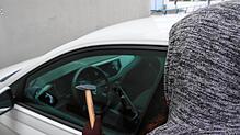 Der Albtraum vieler Autobesitzer: Das Fahrzeug wird aufgebrochen und Wertgegenstände daraus geklaut. Auch in Singen sind immer wieder ...