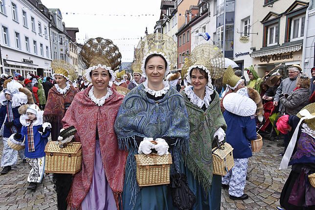 Bild 23: Bilder vom bunten Treiben am Fasnetsmontag in Villingen (2)