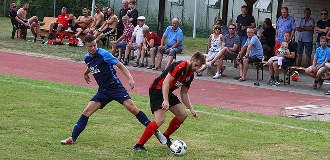 Bild 11: Spvgg. Brennet-Öflingen gewinnt erstmals seit vielen Jahren den Wehratalpokal &ndash; und wir haben die Bilder!