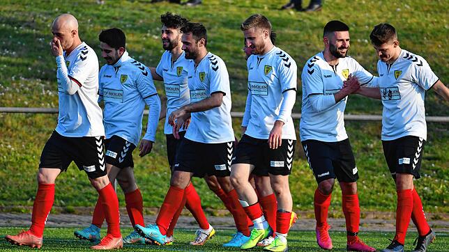 Unterwegs in Richtung Verbandsliga: Mit einem Sieg am Ostersonntag beim Verfolger Bahlinger SC hätte Tabellenführer FSV Rheinfelden dann ...