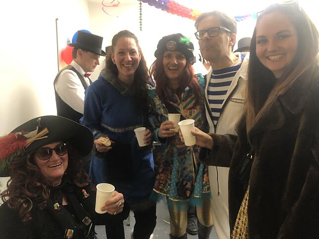 Bild 13: LIVE-BLOG zum Nachlesen &ndash; Bilder, Videos, Zünfte: So närrisch war die Fastnacht im SÜDKURIER-Stüble