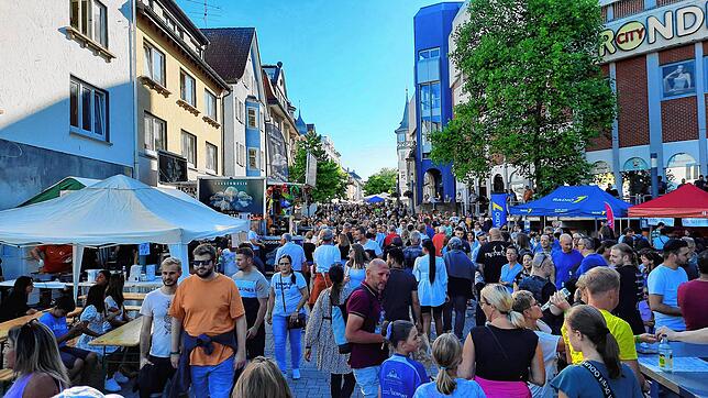 Viel los ist auf den Straßen und Wegen zwischen den einzelnen Veranstaltungsorten.