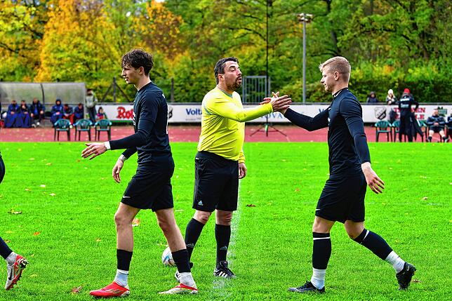 Bild 3: TuS Efringen-Kirchen siegt 2:1 bei der SG FC Wehr/Brennet &ndash; und wir haben Bilder!