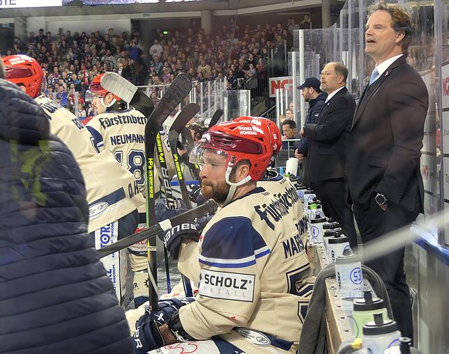 Bild 14: Unsere Bildergalerie vom ersten Playoff-Spiel der Wild Wings in Nürnberg