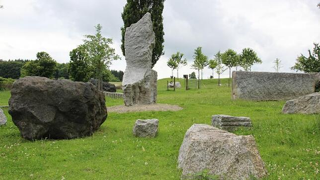 Der Skulpturenpark im Werkpark Neue Kunst am Ried.