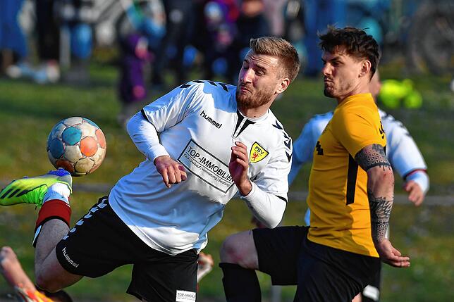 Bild 10: FSV Rheinfelden siegt 4:1 beim SC Wyhl am Kaiserstuhl &ndash; und wir haben Bilder!