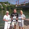 Joachim Schüssl aus Villingen–Schwenningen ist der 40&nbsp;000. Besucher am Klosterweiher, Brigitte Höppner aus Villingen-Schwenningen ...