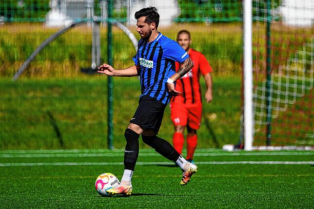 Bild 12: TuS Binzen dreht beim 4:3 gegen die SG FC Wehr/Brennet das Spiel &ndash; und wir haben Bilder!