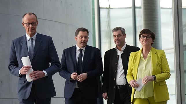 Nach den Koalitionsverhandlungen zwischen Union und SPD stehen Pläne zur Bürgergeld-Reform im Raum. Arbeitssuchende sollen demnach eine ...
