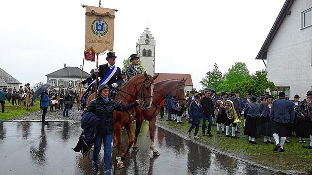 Bild 37: Bilder vom Georgiritt in Limpach im Deggenhausertal am Muttertag