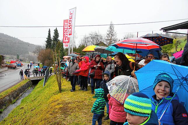 Bild 10: Bilder vom Bärensonntag in Lausheim