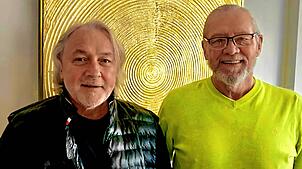 Norbert Schmitz und Martin Denz (von links) sind die Initiatoren des Vereins Zeittauschen. Die Gründungsversammlung ist am kommenden ...