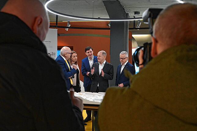 Bild 15: Kanzler Scholz besucht den Hochrhein - das sind die eindrücklichsten Bilder