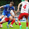 Weiter Gegner in der Verbandsliga: Der SC Pfullendorf (rechts Jan Konrad) und Rielasingen-Arlen (Leon Sattler).
