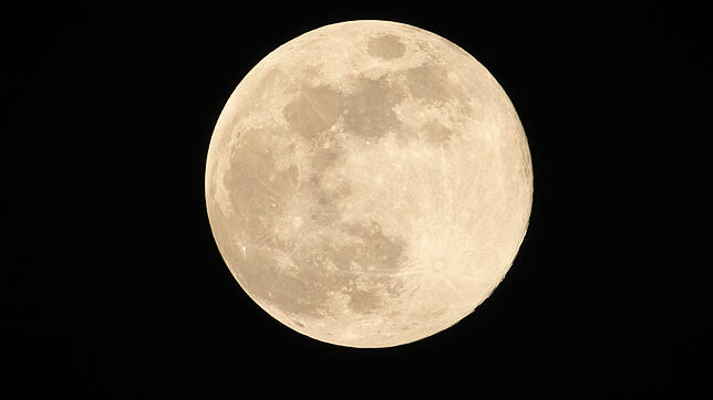 Mythos oder Wahrheit: Schläft man bei Vollmond wirklich schlechter?