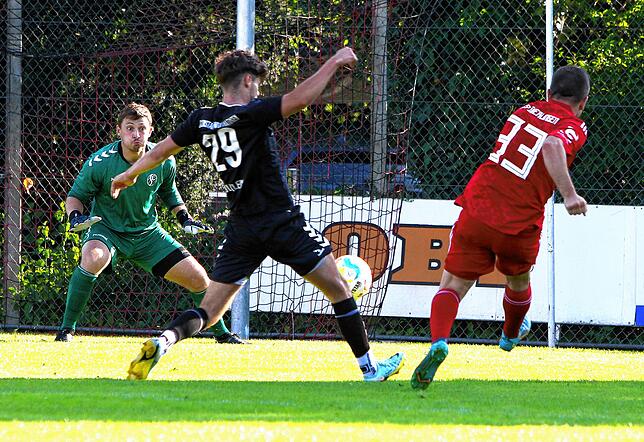 Bild 23: Die besten Bilder vom Pokalfight zwischen dem FC Überlingen und dem SC Konstanz-Wollmatingen