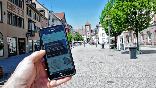 Auch in Villingen-Schwenningen haben wir gemessen, wie viele Nutzer mit aktiver Corona-App in der Innenstadt unterwegs sind.