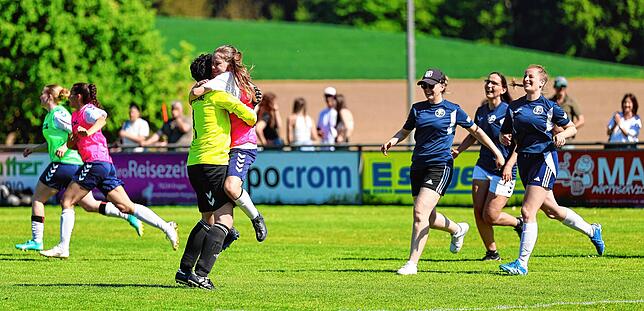 Bild 25: Unsere Bildergalerie vom 2:0-Pokalsieg des SC Konstanz-Wollmatingen gegen Nordstern Radolfzell